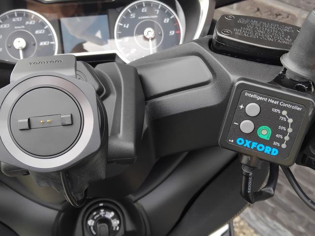 yamaha - x-max-400-tech-max