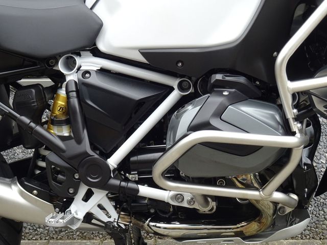 bmw - r-1250-gs-adventure