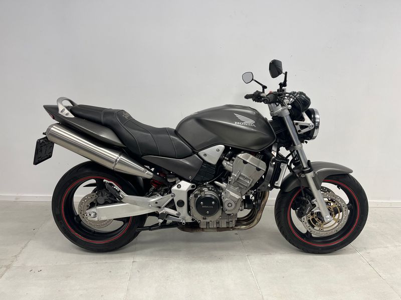 Honda CB 900 F Hornet 2002 occasion