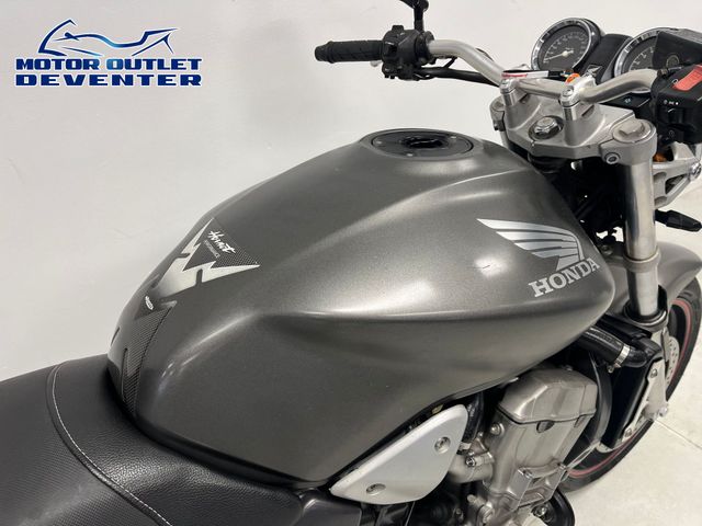 honda - cb-900-f-hornet