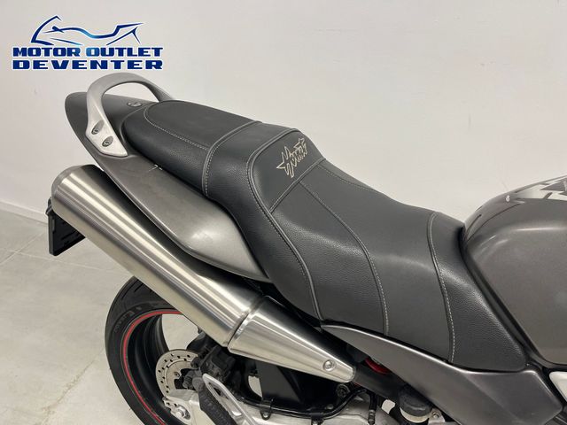 honda - cb-900-f-hornet