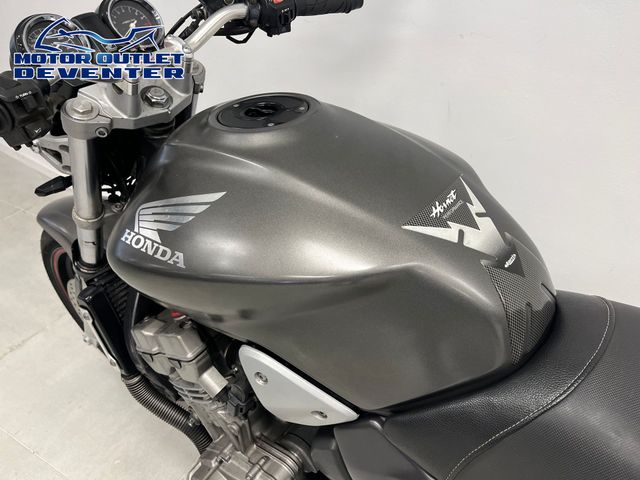 honda - cb-900-f-hornet