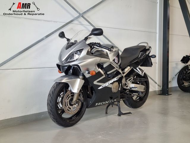 honda - cbr-600-f