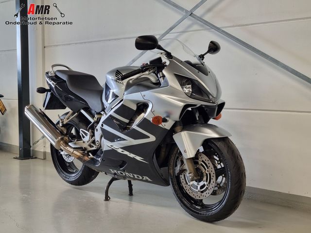 honda - cbr-600-f