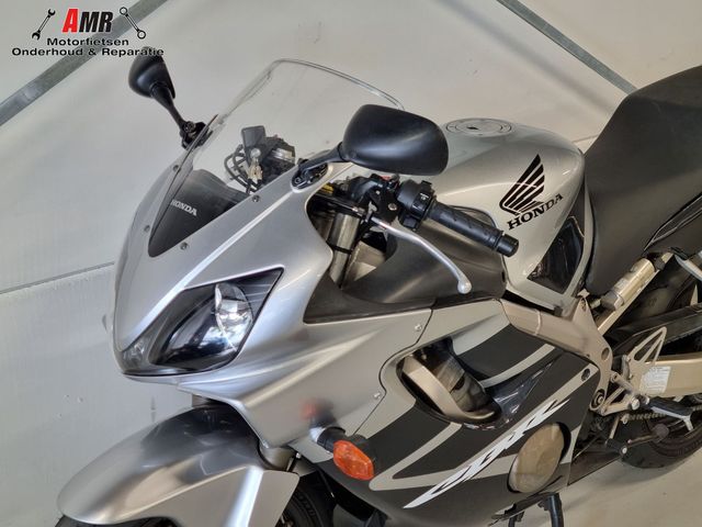 honda - cbr-600-f