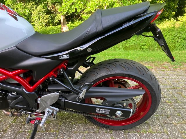 suzuki - sv-650-n-abs