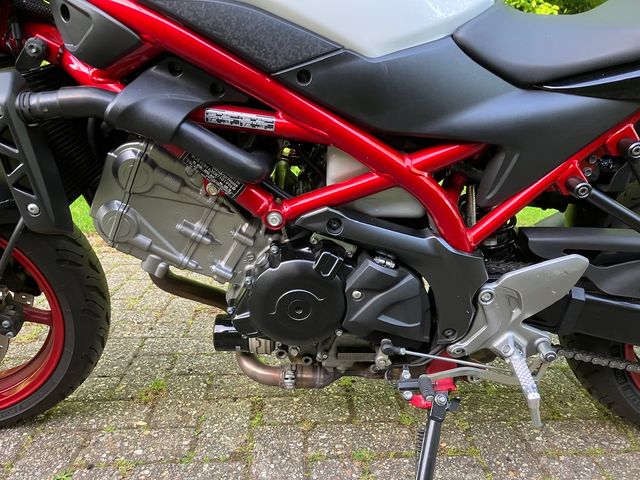 suzuki - sv-650-n-abs