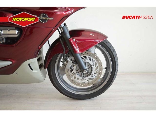 honda - st-1100-pan-european