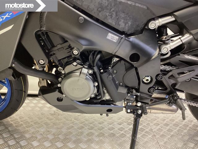 suzuki - gsx-s-1000-abs