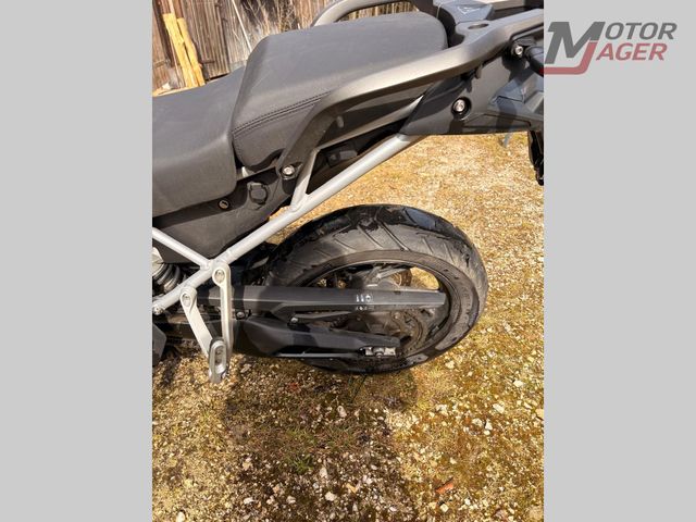 triumph - tiger-900-gt