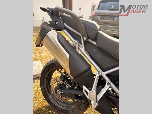 triumph - tiger-900-gt