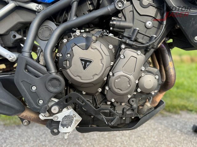 triumph - tiger-900-gt