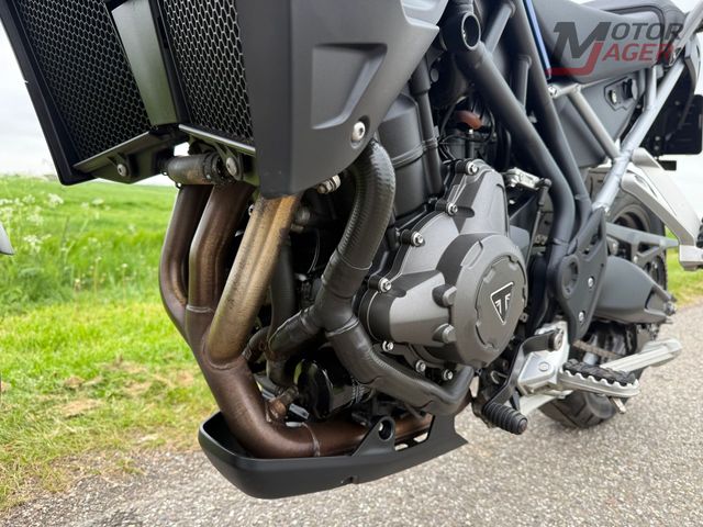 triumph - tiger-900-gt