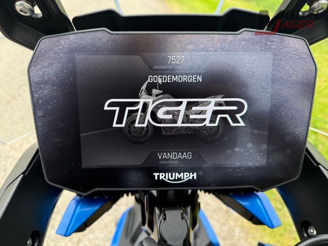 triumph - tiger-900-gt