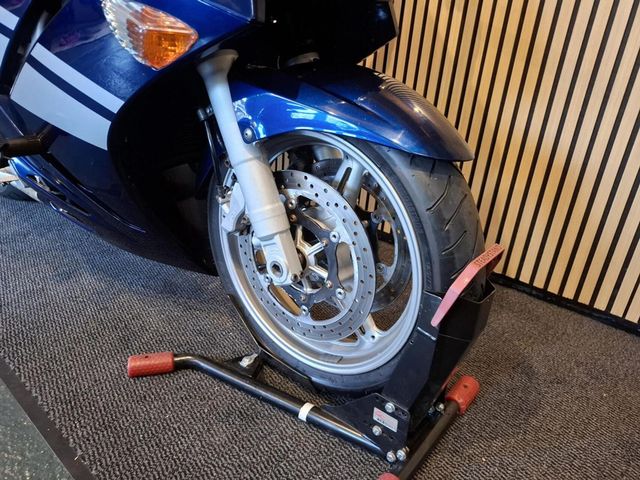 yamaha - fjr-1300