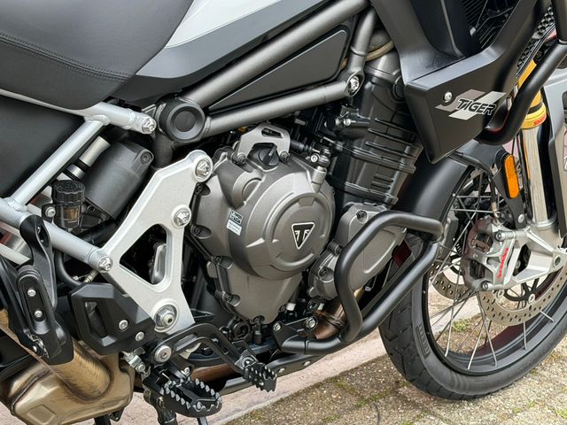 triumph - tiger-1200-rally-pro