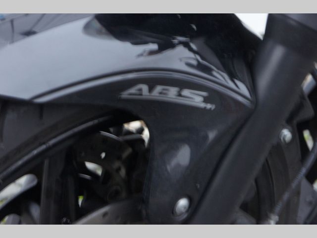 suzuki - sfv-650-gladius-abs