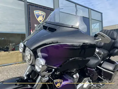 HARLEY-DAVIDSON ELECTRA GLIDE ULTRA GLIDE LIMITED CVO FLHTKSE – foto 4