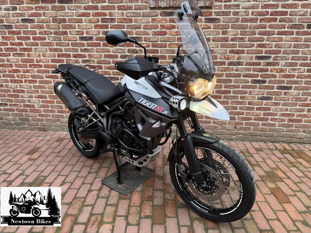 triumph - tiger-800-xcx