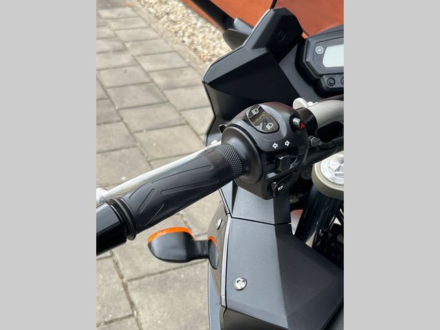 yamaha - xj-6-abs
