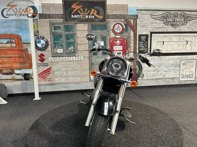 suzuki - intruder-c-800-classic-lc