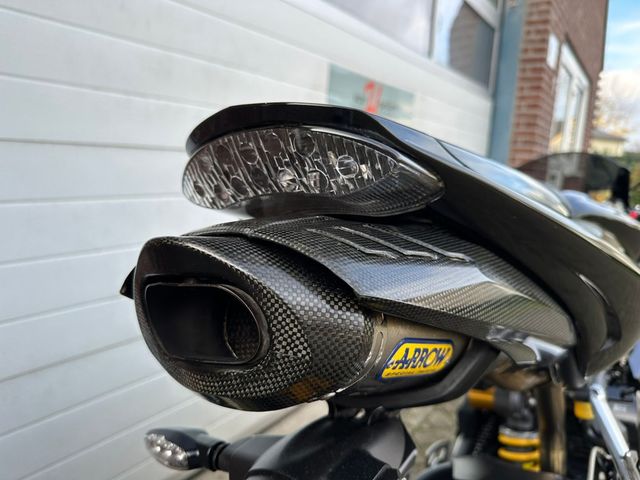 triumph - daytona-675-se