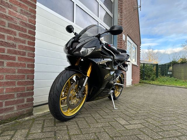 triumph - daytona-675-se