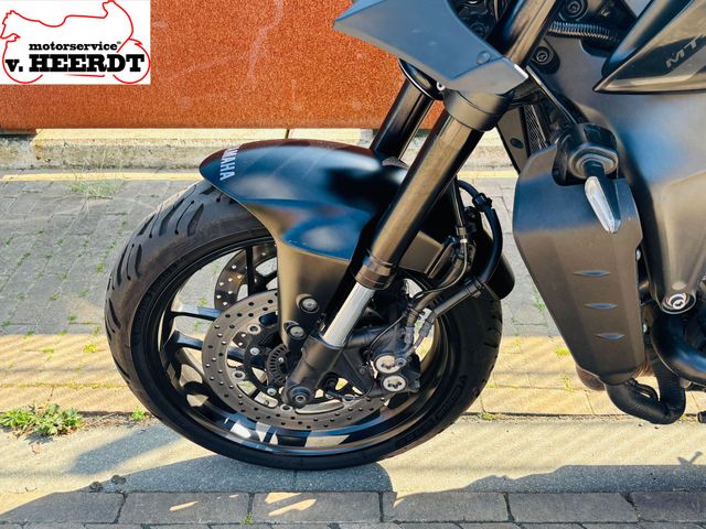 yamaha - mt-09-abs