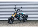 BMW CE 02