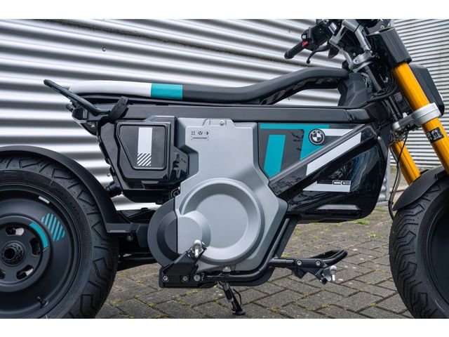 bmw - ce-02