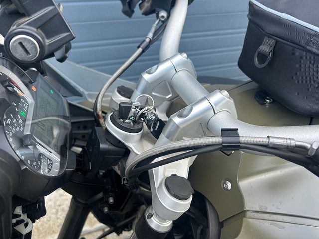 bmw - r-1200-gs-adventure-abs-asc-esa
