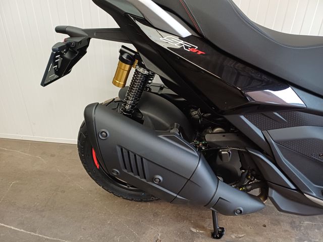 aprilia - sr-gt-400