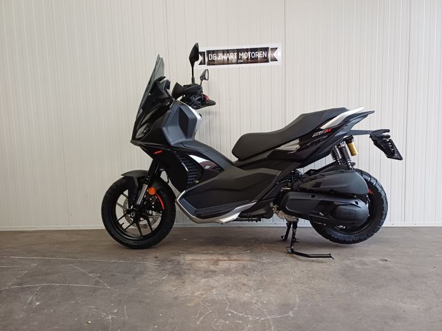 aprilia - sr-gt-400