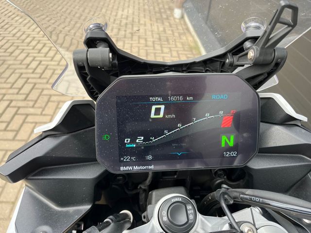 bmw - f-900-xr