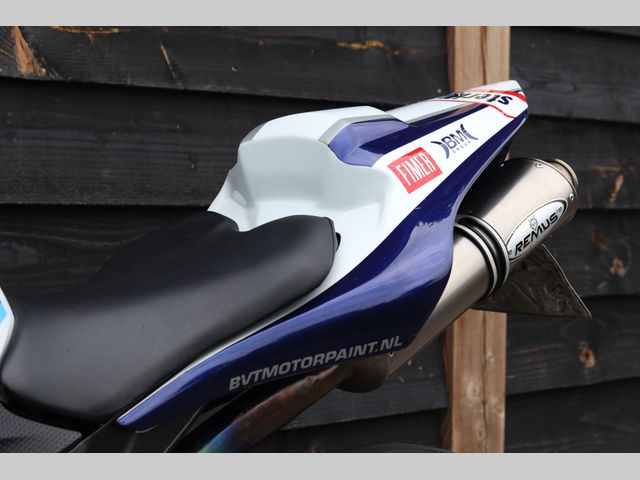 yamaha - yzf-r1