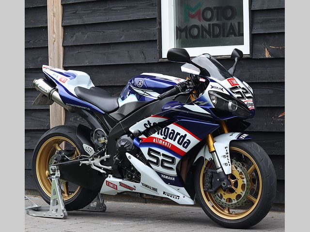 yamaha - yzf-r1