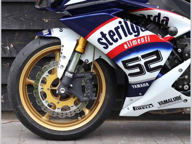 yamaha - yzf-r1