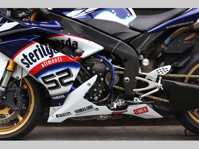 yamaha - yzf-r1