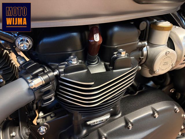 triumph - bonneville-t-120-black