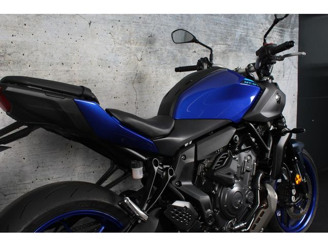 yamaha - mt-07-y-amt