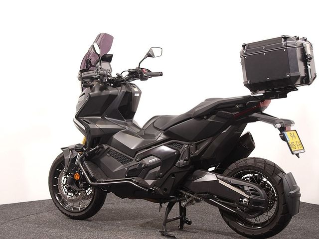 honda - x-adv