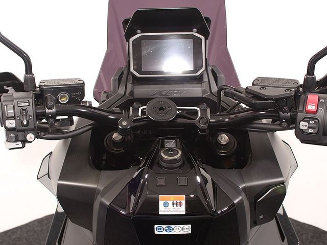 honda - x-adv