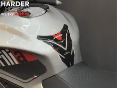 Aprilia RSV4 1000 (RR OR RF) 2021 occasion – foto 14 van 24