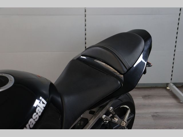 kawasaki - ninja-zx-6r