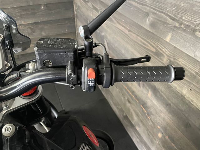 moto-guzzi - griso-1200-8v