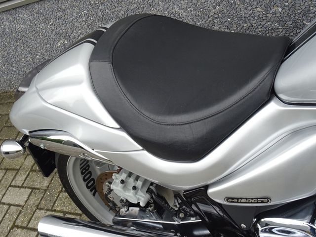 suzuki - m-1800-r-intruder