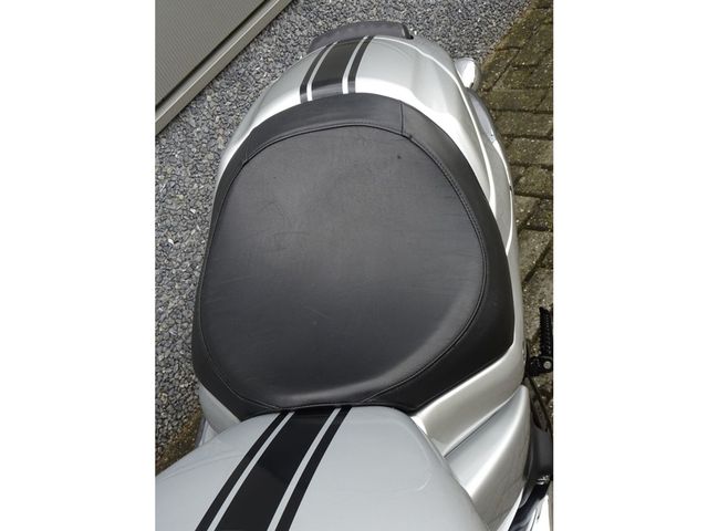 suzuki - m-1800-r-intruder