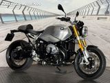 BMW R NINE T