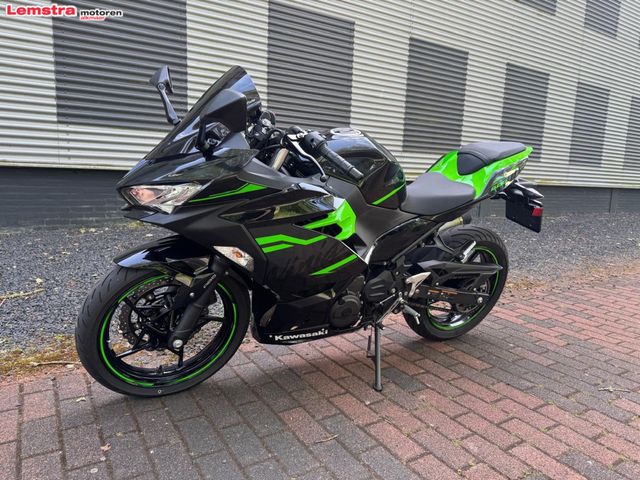 kawasaki - ninja-400