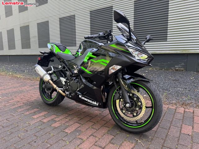 kawasaki - ninja-400